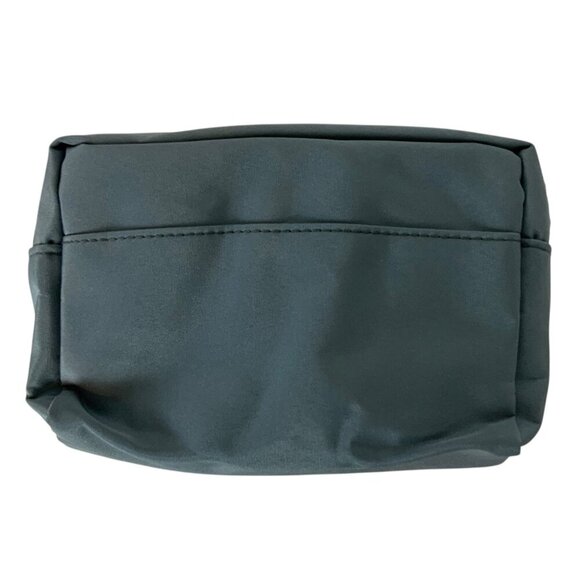 United Airlines Amenity Kit Travel Essentials with Crabtree & Evelyn Products - Picture 3 of 3